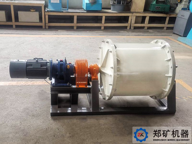 2020.4月份實驗陶瓷球磨機(jī)項目圖1_compressed.jpg